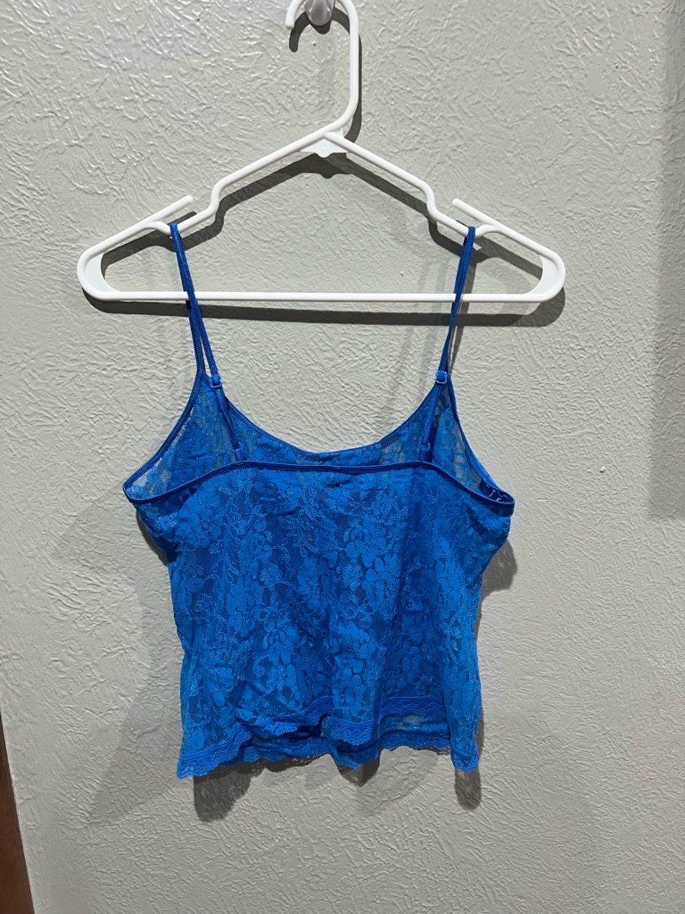Victoria's Secret Electric Blue Lace Camisole Size XS EUC Adjustable Straps Y2K - Picture 3 of 3